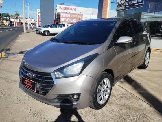 HYUNDAI HB20S 1.6 COMFORT STYLE 16V FLEX 4P AUTOMÁTICO